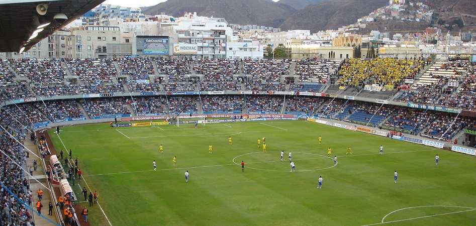 El CD Tenerife prosigue con la reducción de deuda tras ganar 4,6 millones en 2016-2017